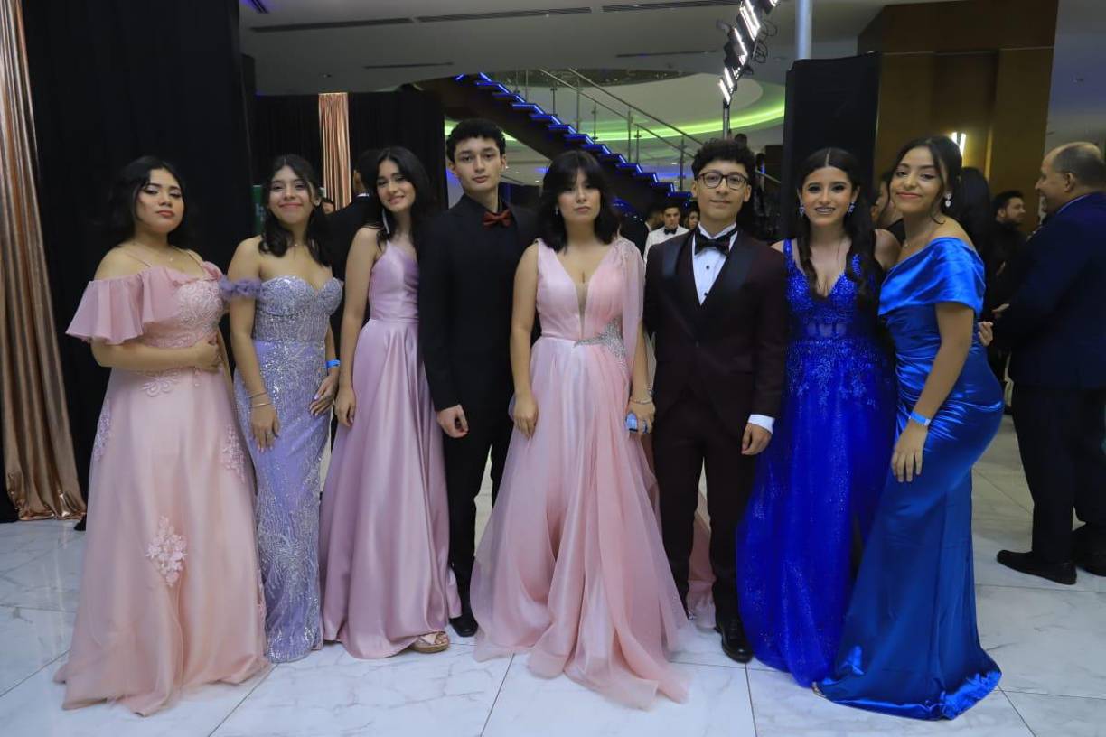 Prom Night de los seniors de la Kiddy Kat &amp; Morazzanni