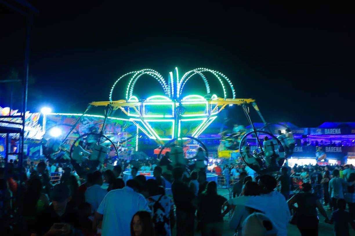 El fin de semana fue el que más registró tuvo en lo que va de la Feria. El sábado, por ejemplo, no llovió y eso facilitó que se llenaran los juegos mecánicos que están ubicados en la 33 calle en las inmediaciones del estadio Olímpico.