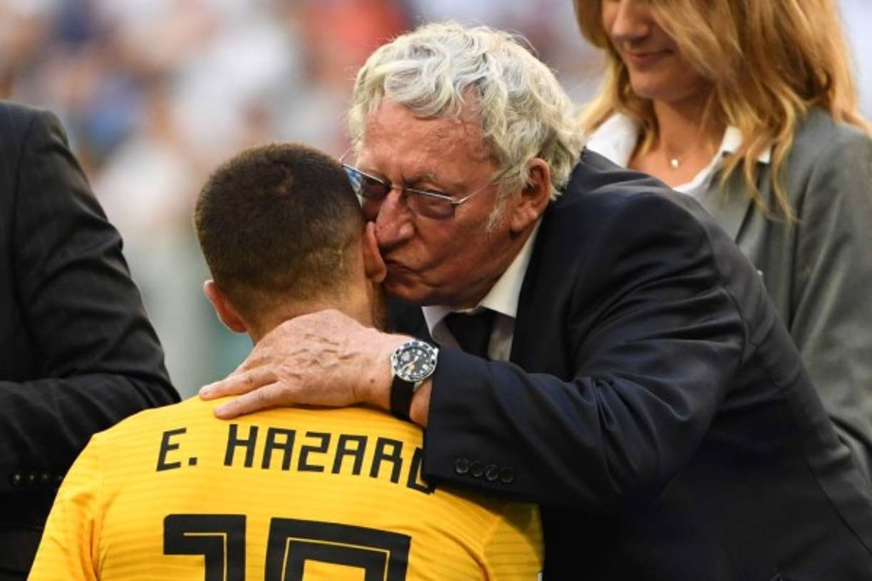 Eden Hazard recibió este beso en la premiación del Mundial de Rusia.<br/>