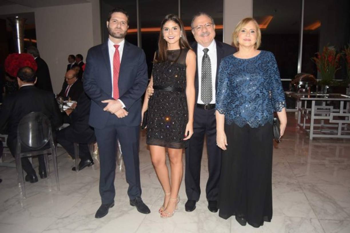 Jacobo, Claudia, Jacobo y Claudia Kattán.