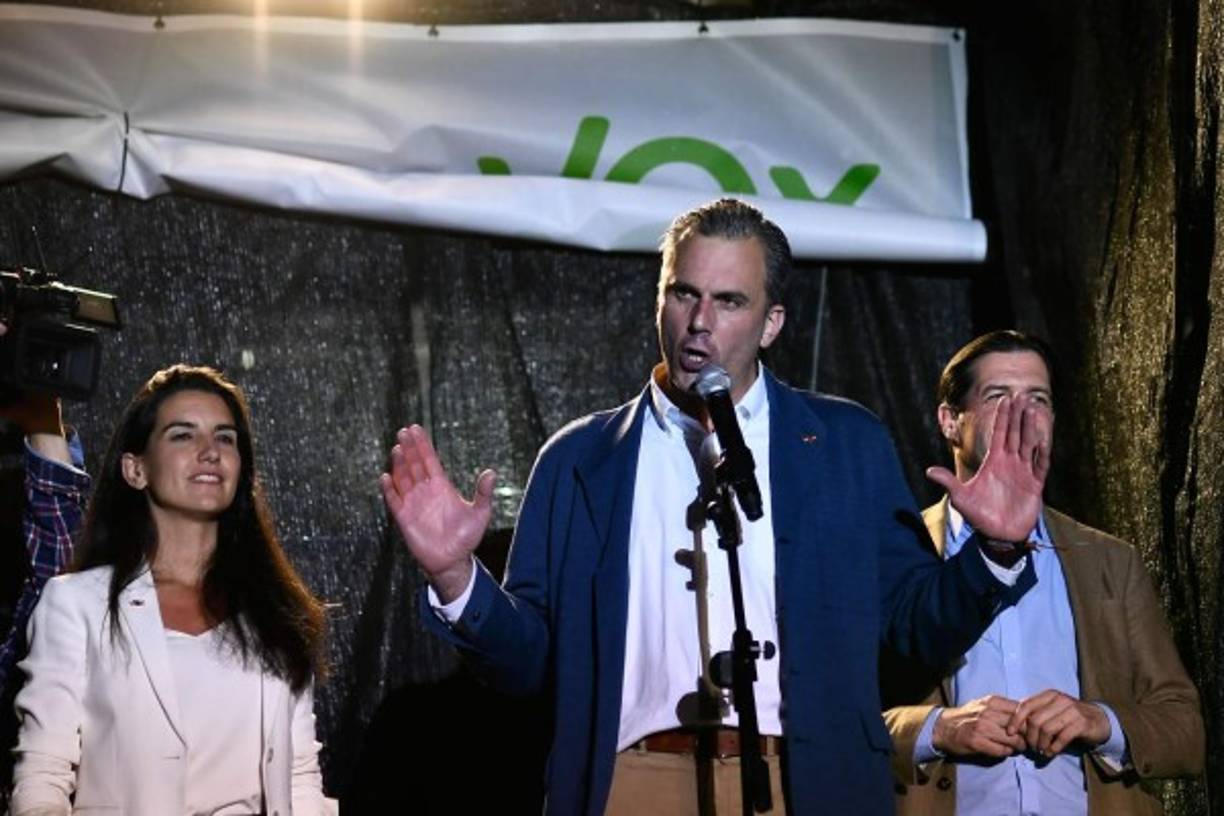 Ese porcentaje le otorga 122 escaños al PSOE en un Congreso de 350 asientos.<br/>