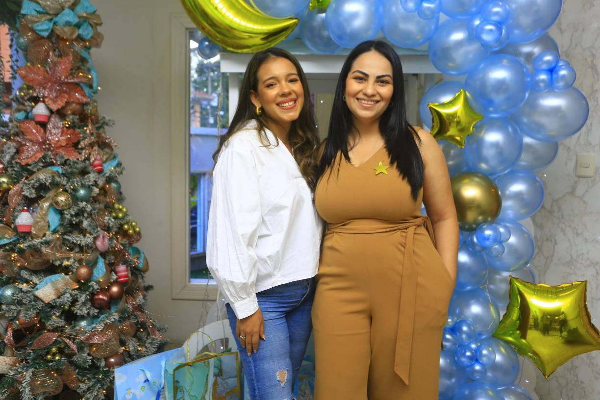 Silvia García y Zenia Bojorquez