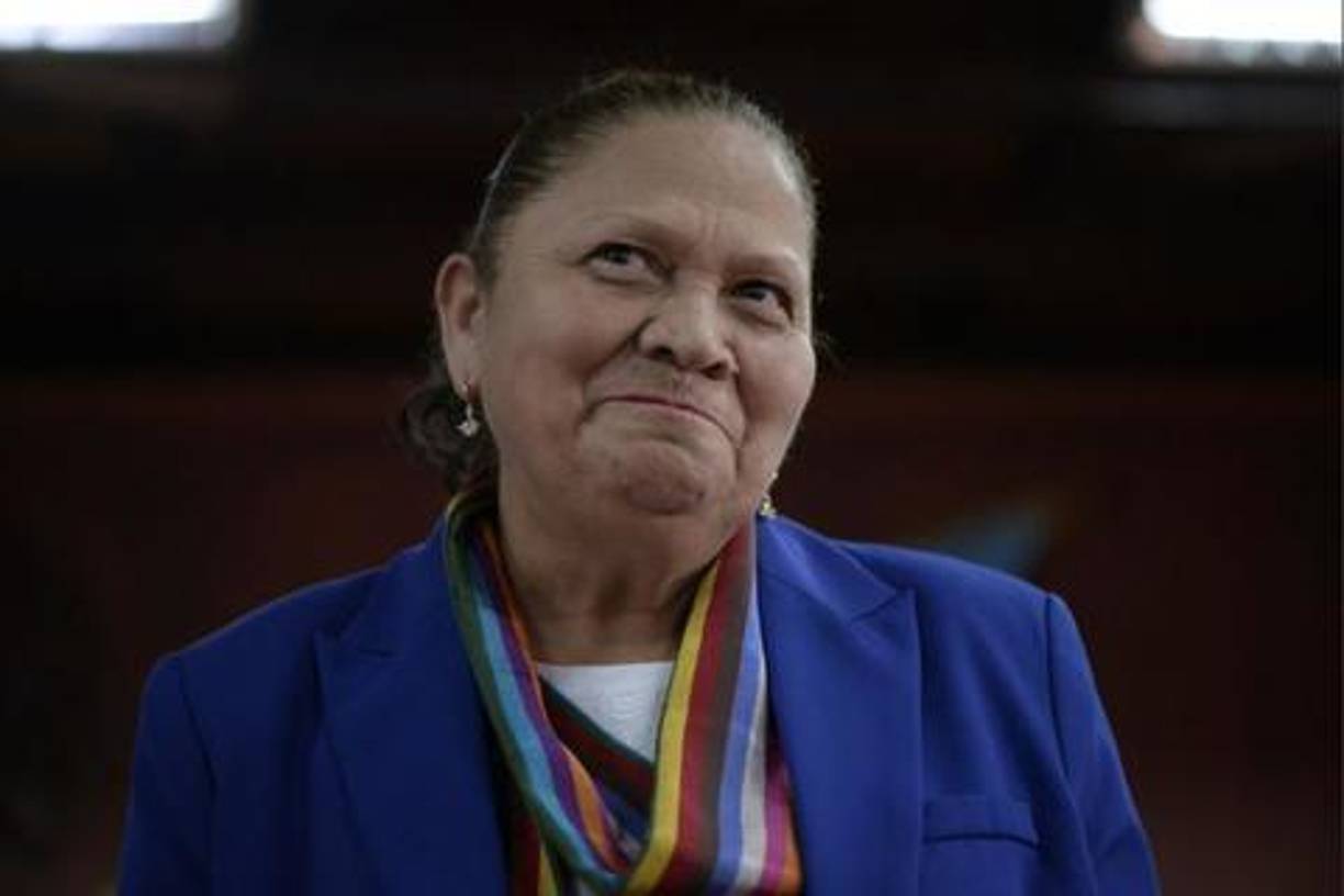 El despido contra Sandoval le costó a Porras Argueta ser sancionada por Estados Unidos dentro de la Lista Engel como “actora antidemocrática y corrupta”, acusada de “corrupción y socavar la democracia” del país centroamericano.