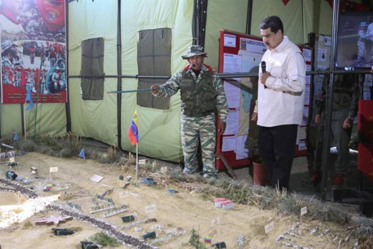 Maduro ha presumido del respaldo de la cúpula militar, que aún le mantiene en el poder pese a la ofensiva internacional que presiona por su salida.