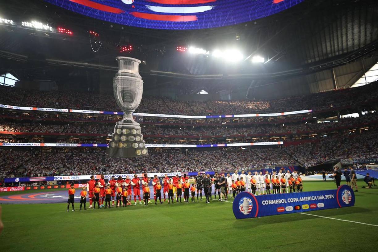 El Mercedes-Benz Stadium contó con un llenazo espectacular de unos 71 mil espectadores en el partido Argentina-Canadá.