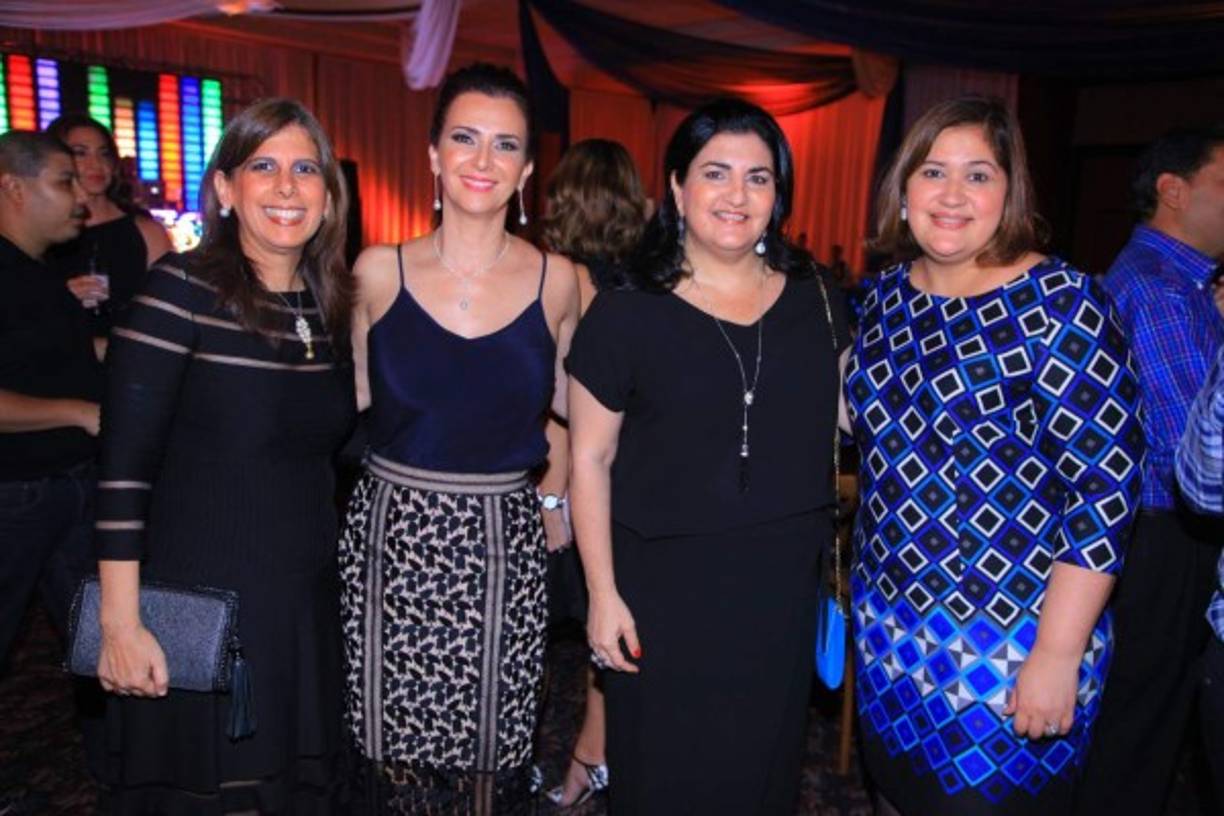 Alexandra Vogelsang, Vivi Atala, Karla Urmeneta e Isabel Sabillón.