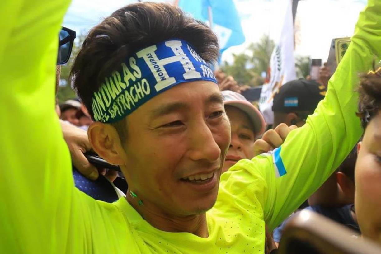 El japonés cruzó México, Guatemala y El Salvador para llegar hasta Honduras. 
