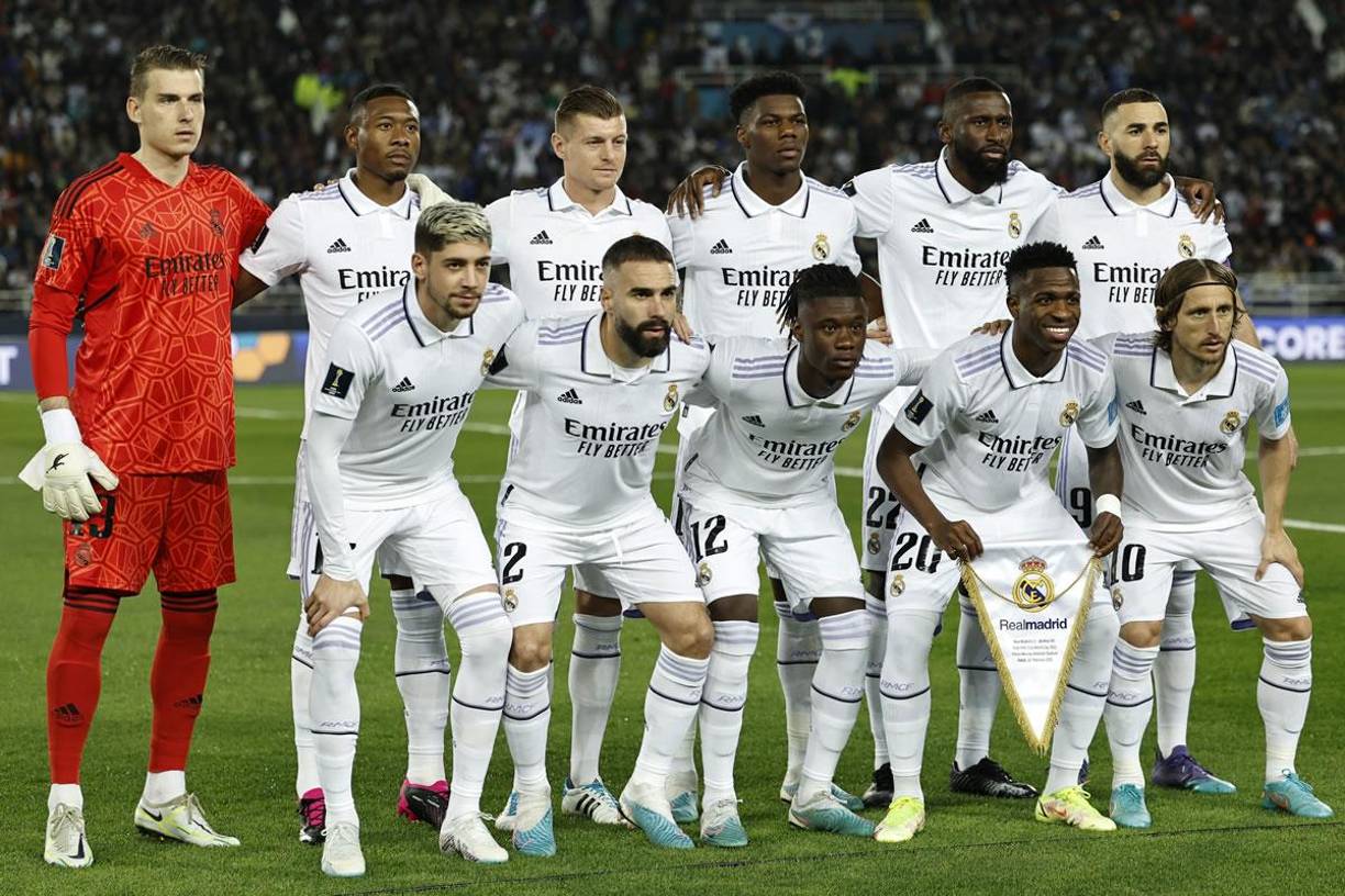 El 11 titular del Real Madrid posando antes del inicio del partido.