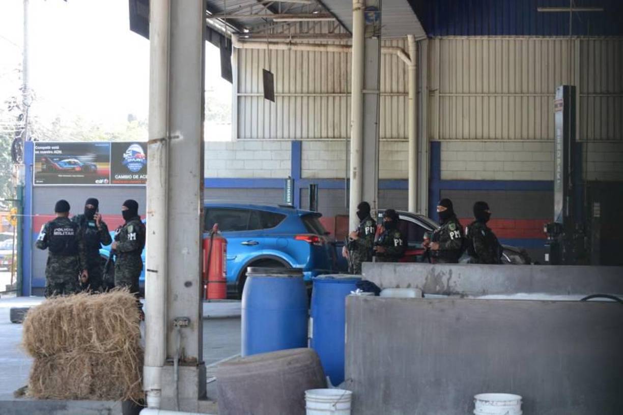 Entre los bienes incautados destacaron una lujosa vivienda en la colonia Bugambilia de San Pedro Sula, dos autolotes y un taller de servicio rápido.