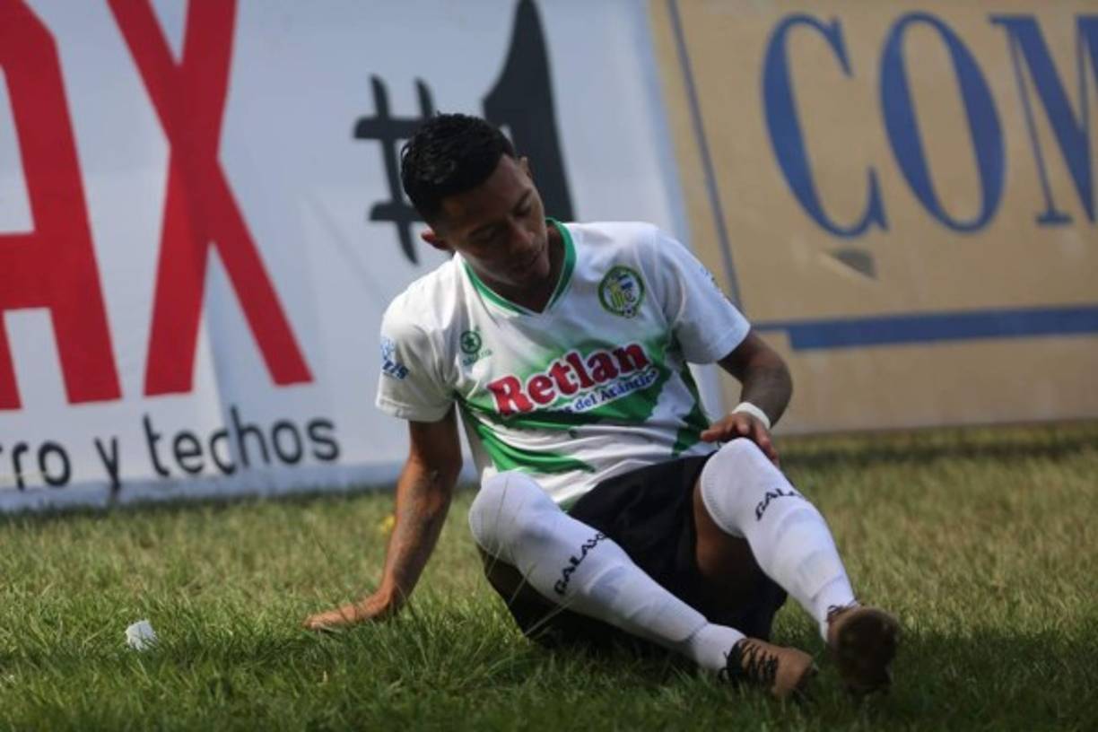 Bayron Méndez no pudo evitar la derrota del Juticalpa.
