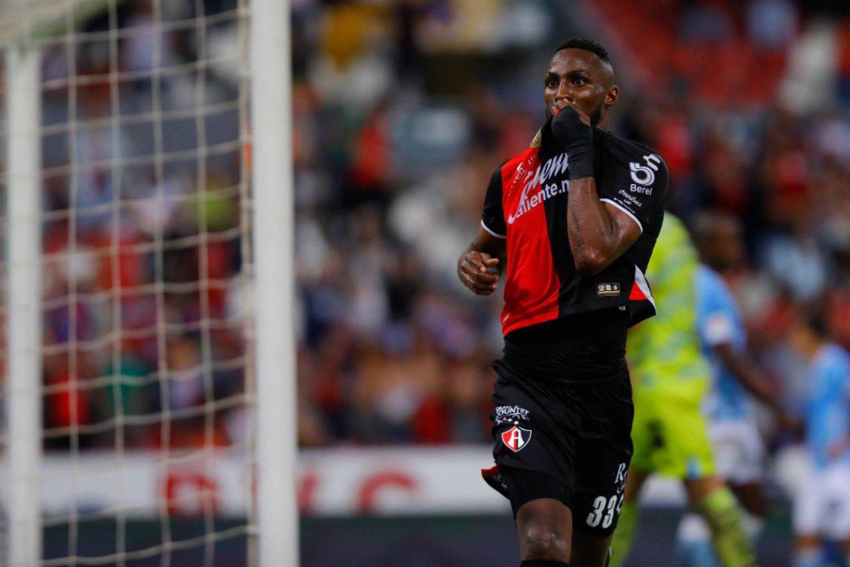 El colombiano Julián Andrés Quiñones es el jugador más caro de la plantilla del Atlas y decidió no jugar ante Olimpia en San Pedro Sula. La decisión ha generado miles de comentarios e inclusive se habla que sus compañeros están molestos con el sudamericano.