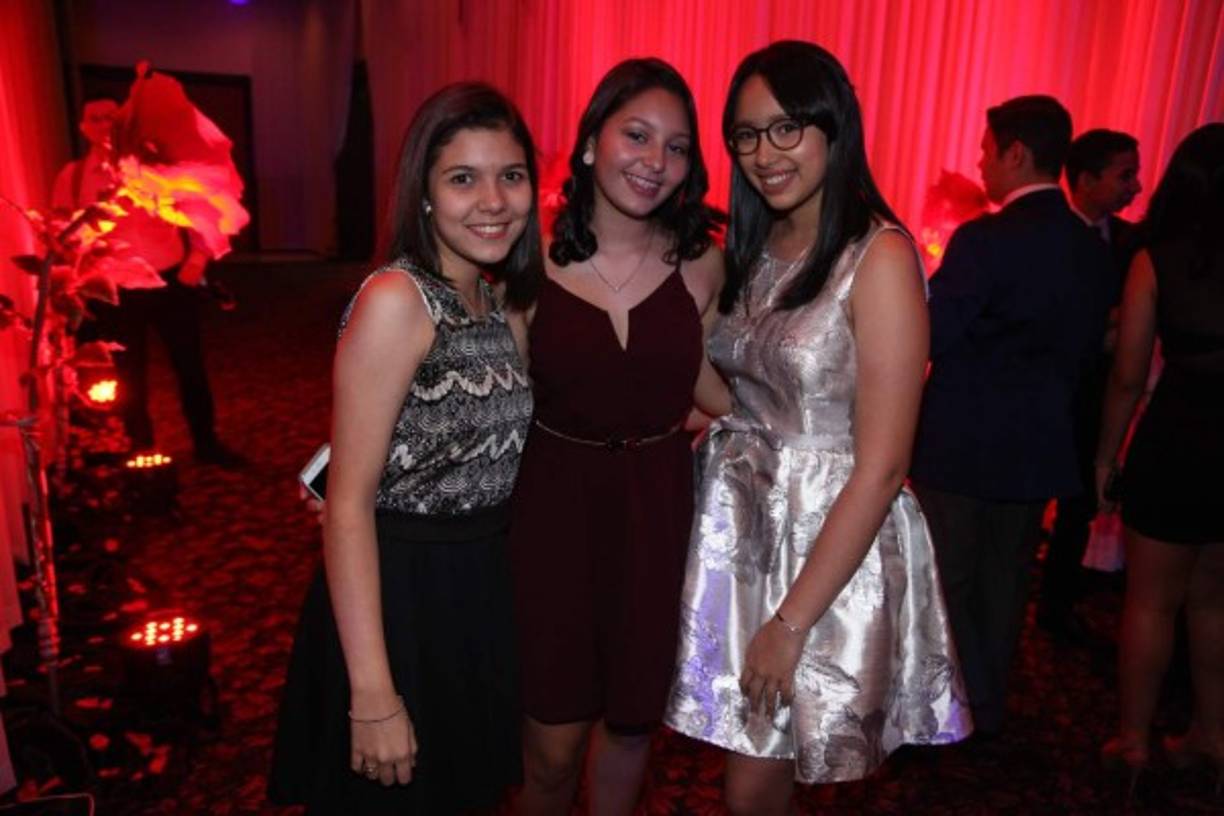 Nicole Castillo, Suhelen Argueñal y Andrea Bueso.