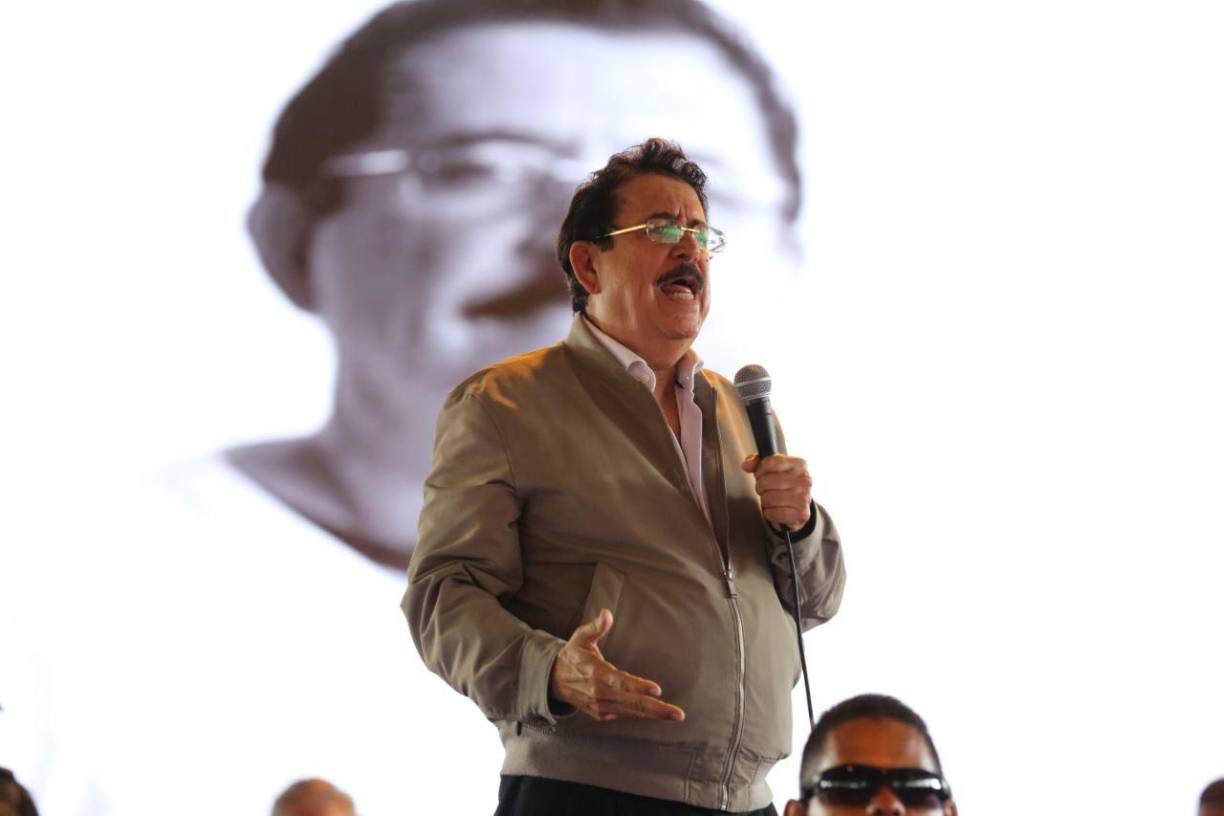 Manuel Zelaya fue derrocado cuando promovía una consulta popular denominada la “Cuarta urna”, orientada a reformas constitucionales, desoyendo impedimentos legales que entonces aducía la cuestionada justicia de su país.