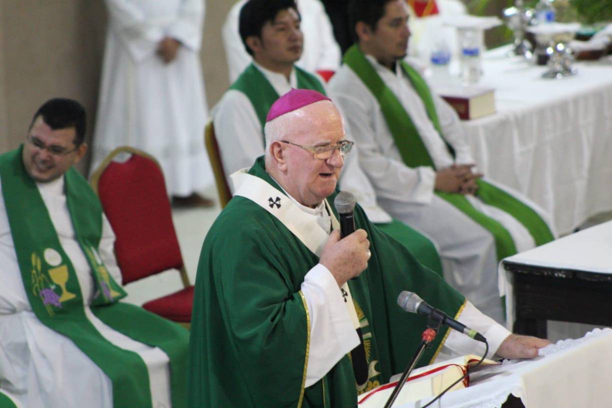 “Fue una jornada que culminó con la eucaristía. El invitado principal fue el predicador Mateo Guzmán” indicó.