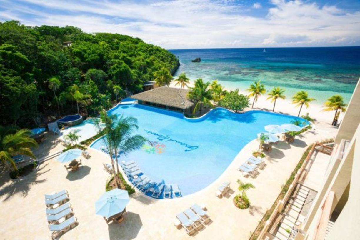 5. Grand Roatán Caribbean Resort - West Bay, Honduras