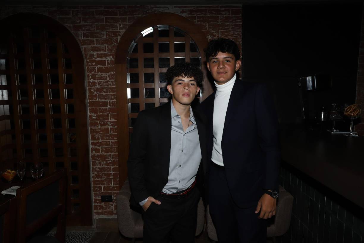 Robert Torres y Luis Roque 