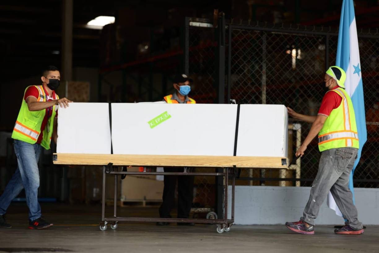 Para el caso, los hermanos Alejandro y Fernando Caballero son llevados hacia el municipio de Las Vegas, Santa Bárbara, donde serán velados y luego sepultados. 