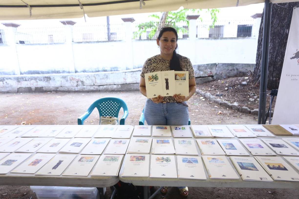 La escritora Karen Ayala