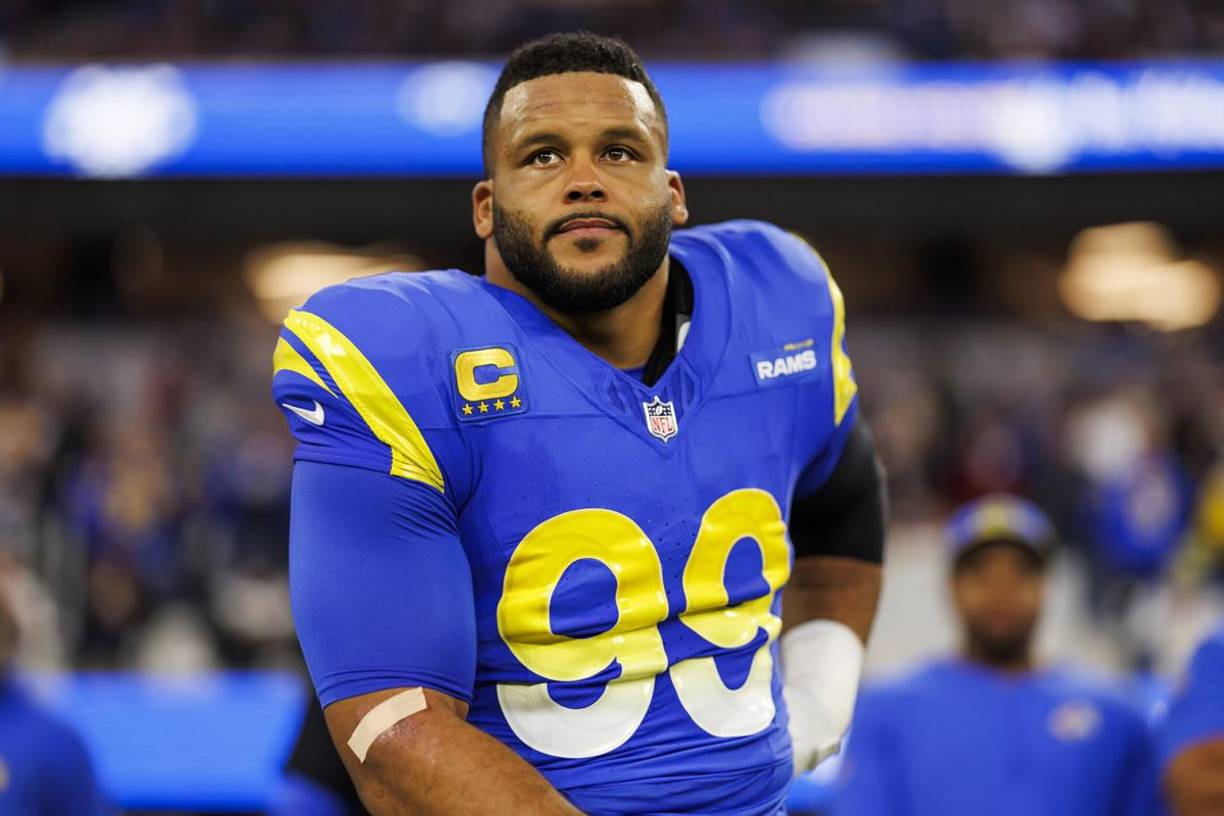 20. Aaron Donald (fútbol americano) - Una Super Bowl, 10 veces Pro Bowler y ocho veces equipo All-Pro.