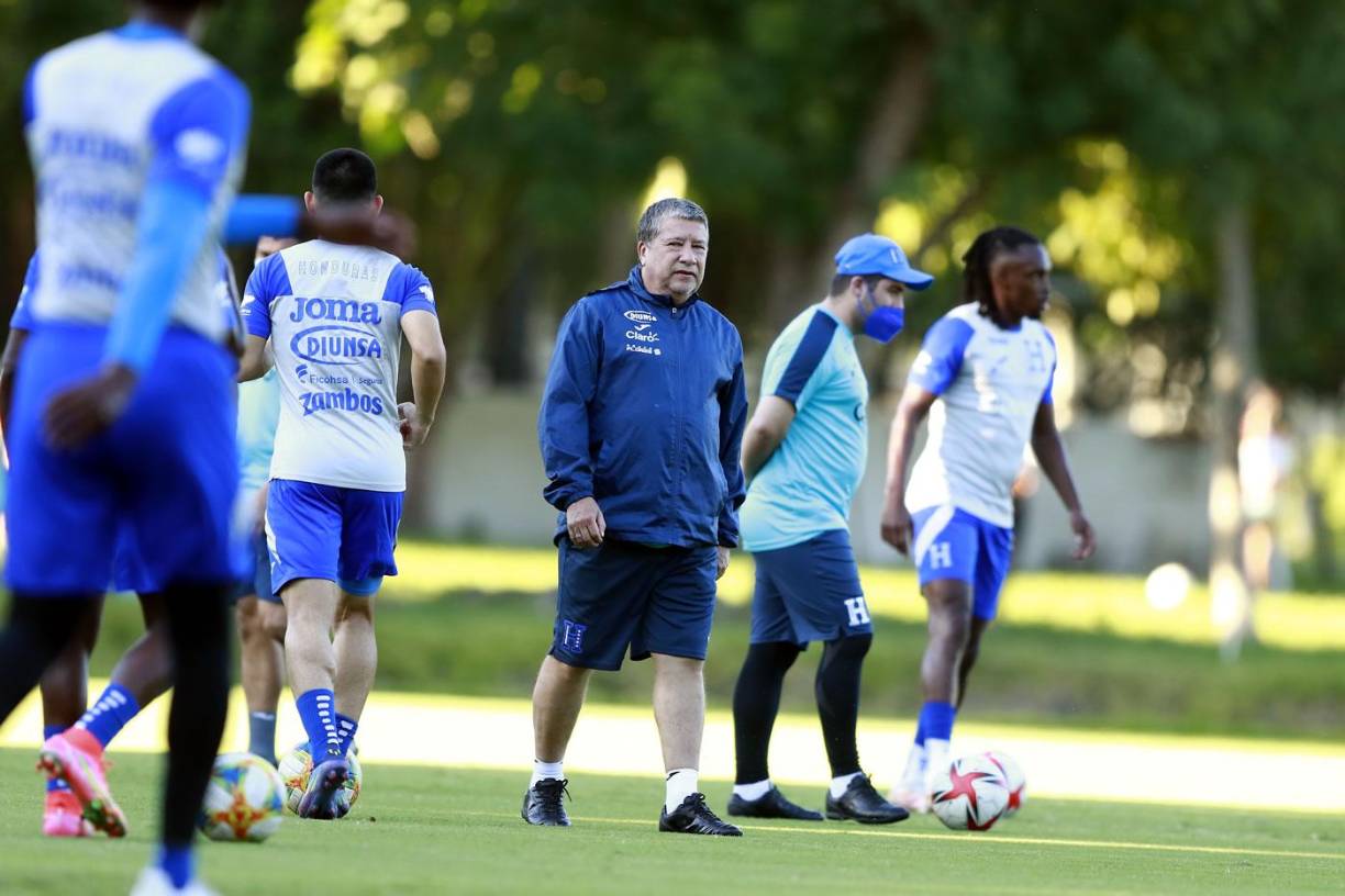 El entrenador colombiano ha preparado en los últimos tres días el sistema táctico que utilizará frente a los canadienses en la novena jornada de la eliminatoria mundialista.