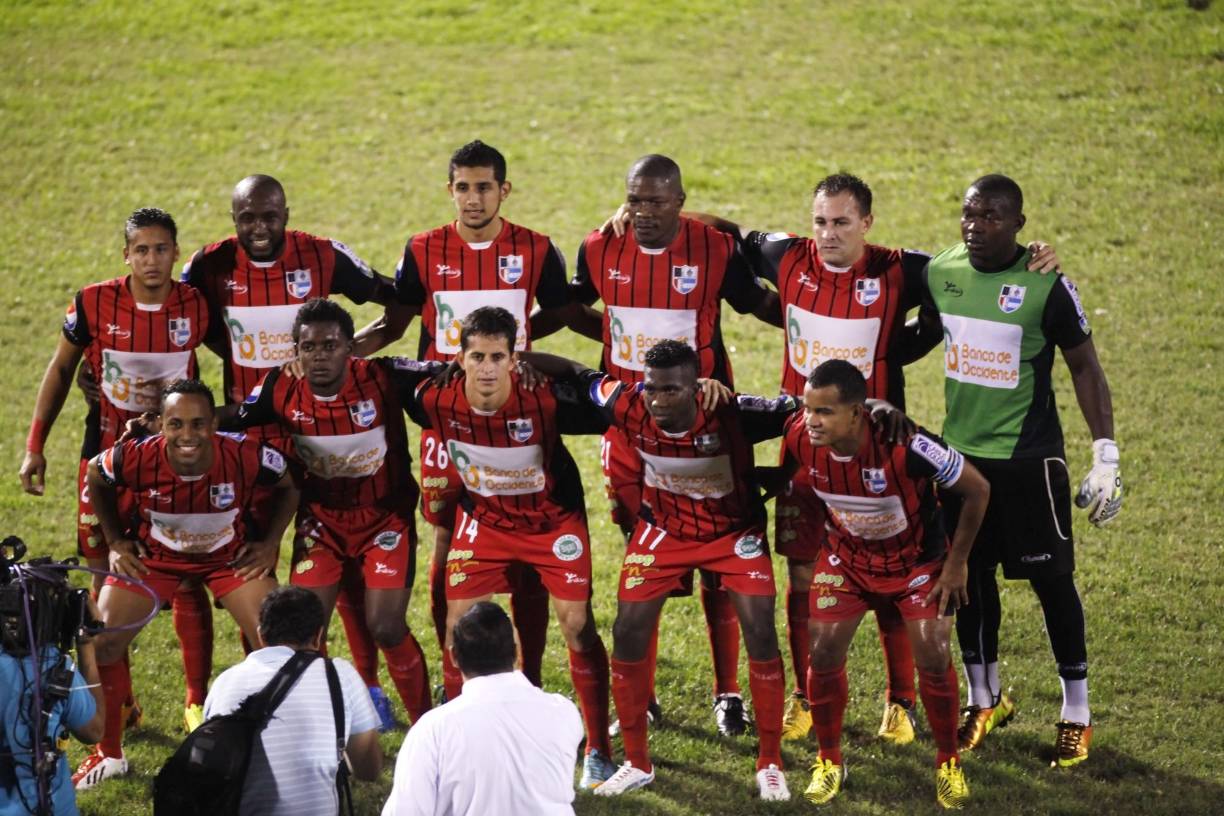 Deportes Savio F. C. descendió de la Liga Nacional el día 13 de abril de 2014. El club copaneco es recordado por sus grandes actuaciones en la primera división del fútbol hondureño.