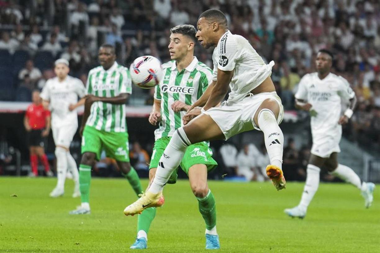 Sin embargo, antes de los goles, se vivieron acciones polémicas en la segunda parte del encuentro.