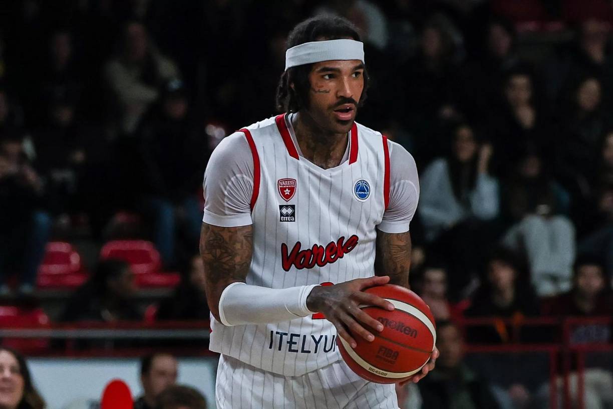 “Podría estar muerto sin problemas. Estoy feliz y es diferente porque sé la bala que realmente esquivé. Pedí ayuda antes de que fuera demasiado tarde y mejoré, pero lo del baloncesto ha sido mucho más difícil de recuperar”, empieza contando a The Athletic.