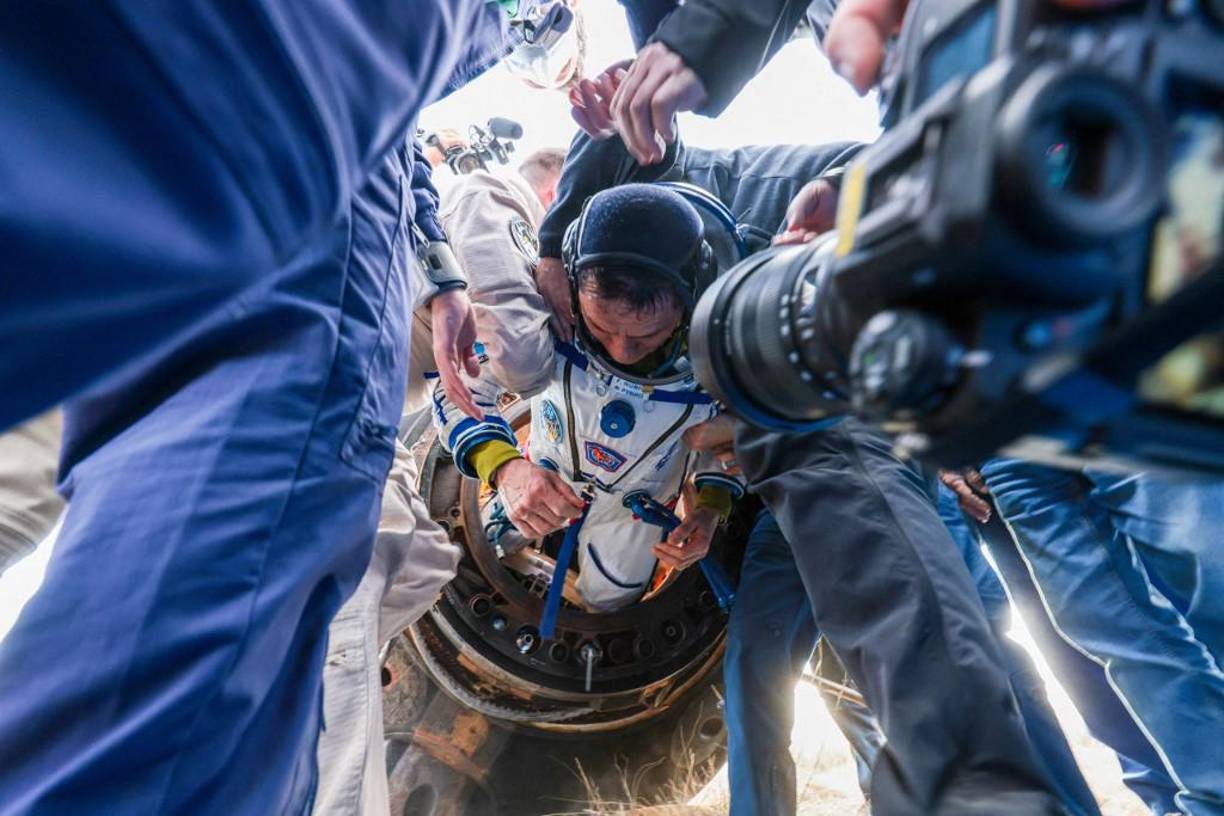 “<b>Frank</b> <b>Rubio</b> concluye su viaje de 371 días en el espacio, estableciendo un nuevo récord del vuelo espacial más largo efectuado por un astronauta estadounidense. ¡Bienvenido a casa, <b>Frank</b>!”, escribió en X (antes Twitter).