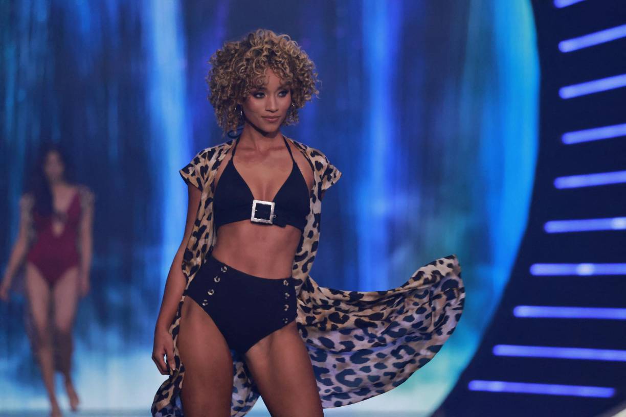 Miss USA, Elle Smith.