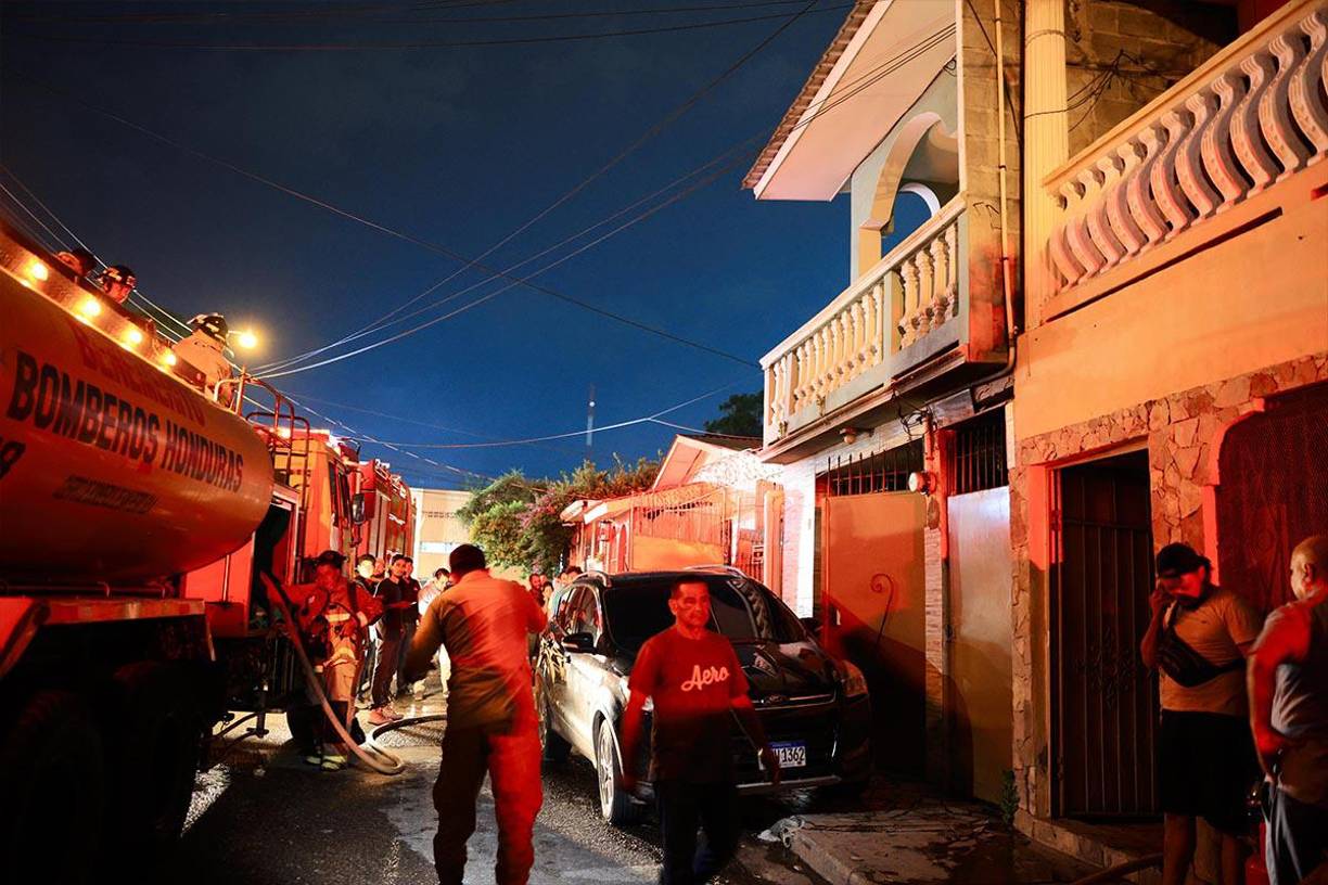 Las causas de una explosión en una cohetería suelen estar relacionadas con varios factores, entre los más comunes se encuentran: Manipulación inadecuada de materiales explosivos.