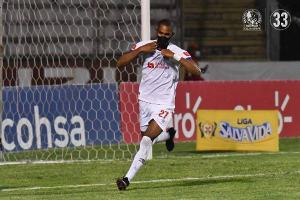 Jerry Bengtson: El goleador del Clausura 2021 destaca en el 11 ideal tras su enorme campaña con el tricampeonato del Olimpia.