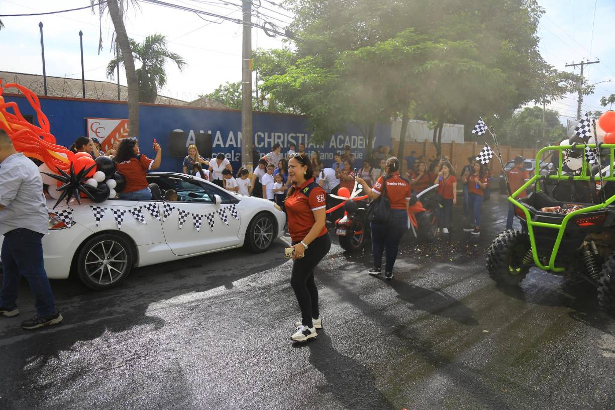 Canaan Christian Academy celebra la entrada de los Seniors 2025