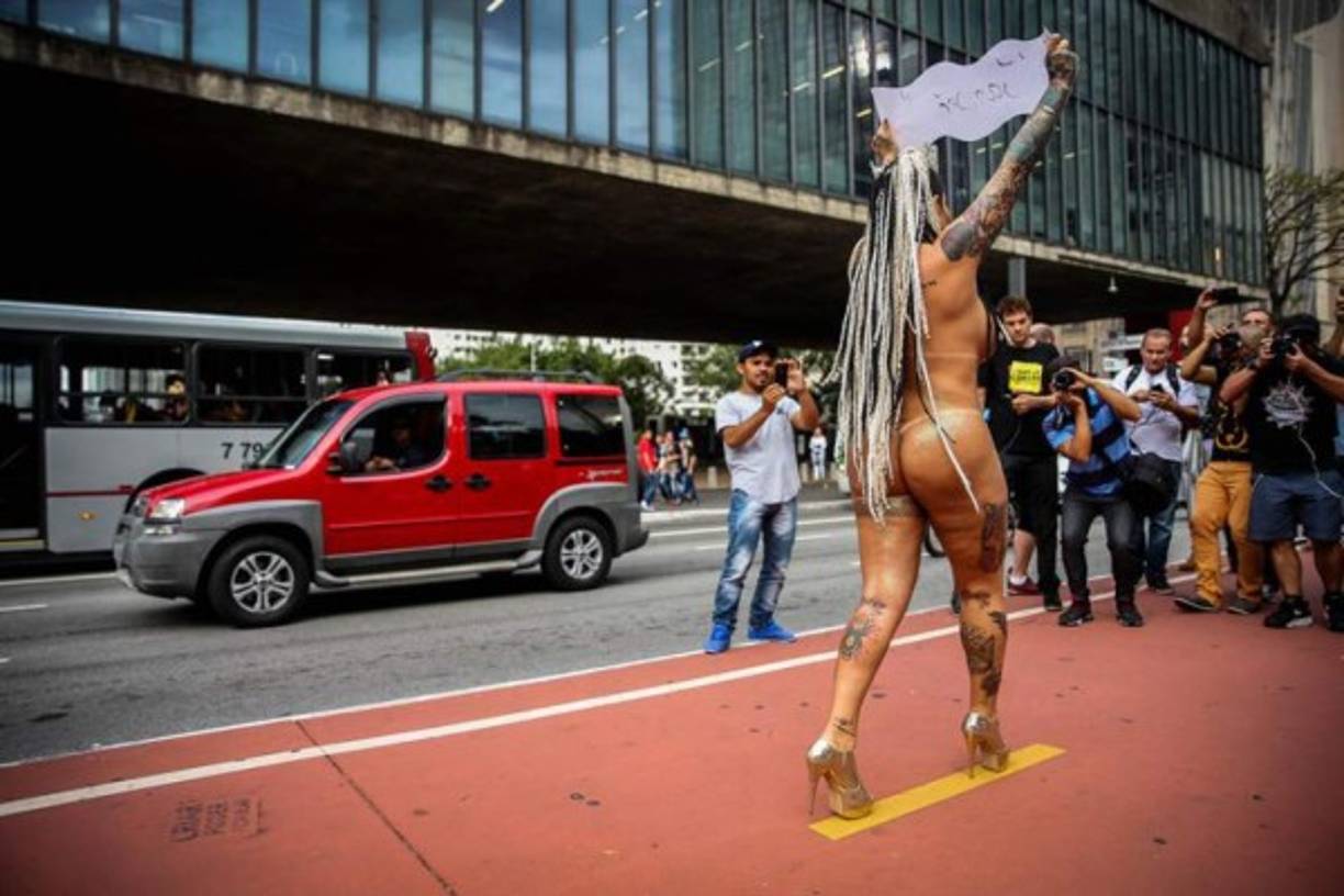 Es parte de la celebración de la victoria de su escuela de samba Académicos de Tatuapé en el Carnaval de Sao Paulo. EFE