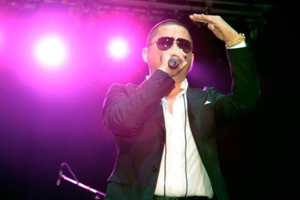 El defensor de Larry Hernández, Vance Owens cree que al ser extraditado a Carolina del Sur, el cantante pueda alcanzar una fianza.