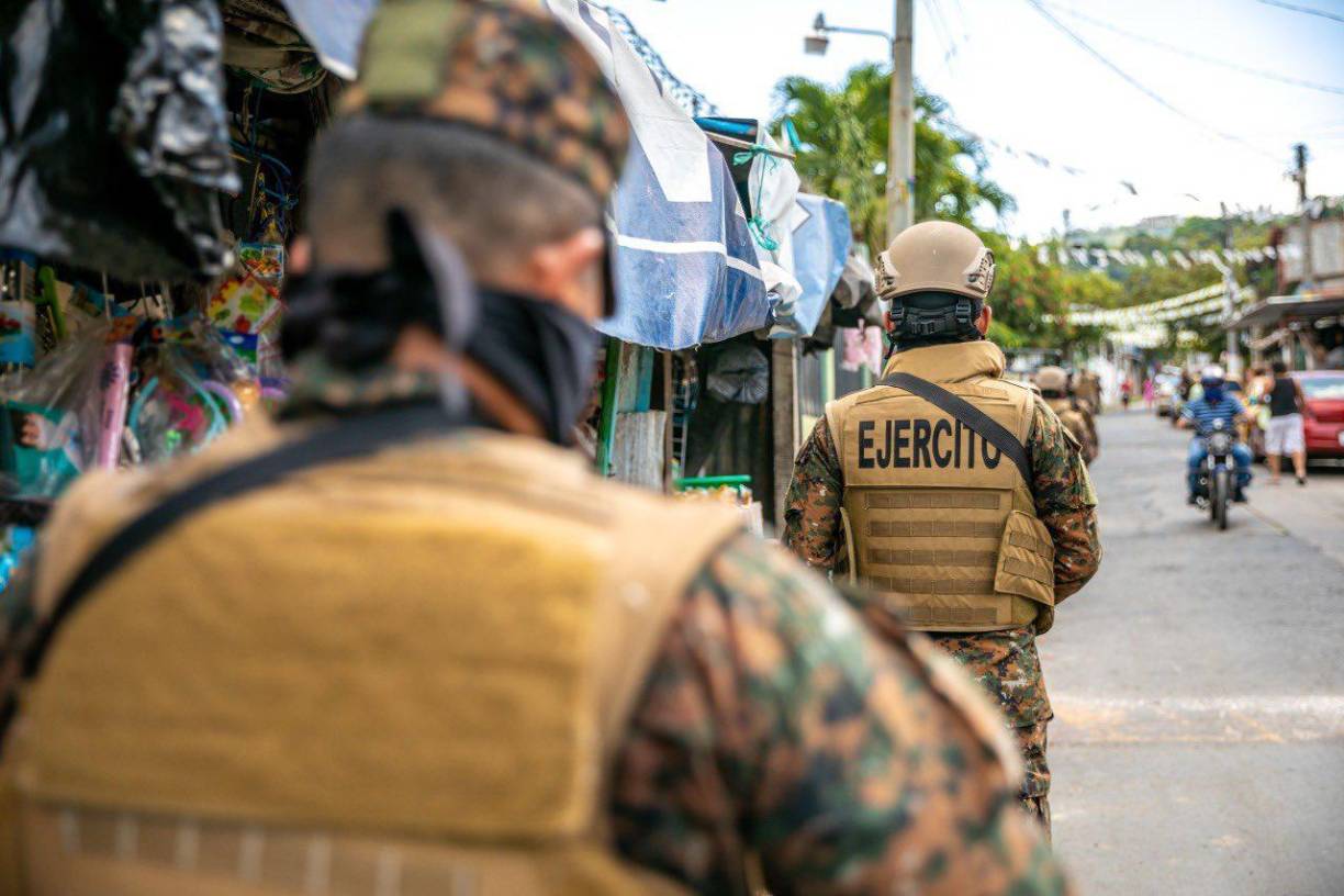 Bukele saca los militares a las calles para frenar ola de violencia