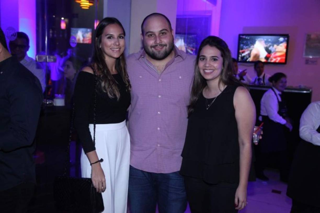 Ivanna Olivieri, Jorge Interiano y Mafer Restrepo.