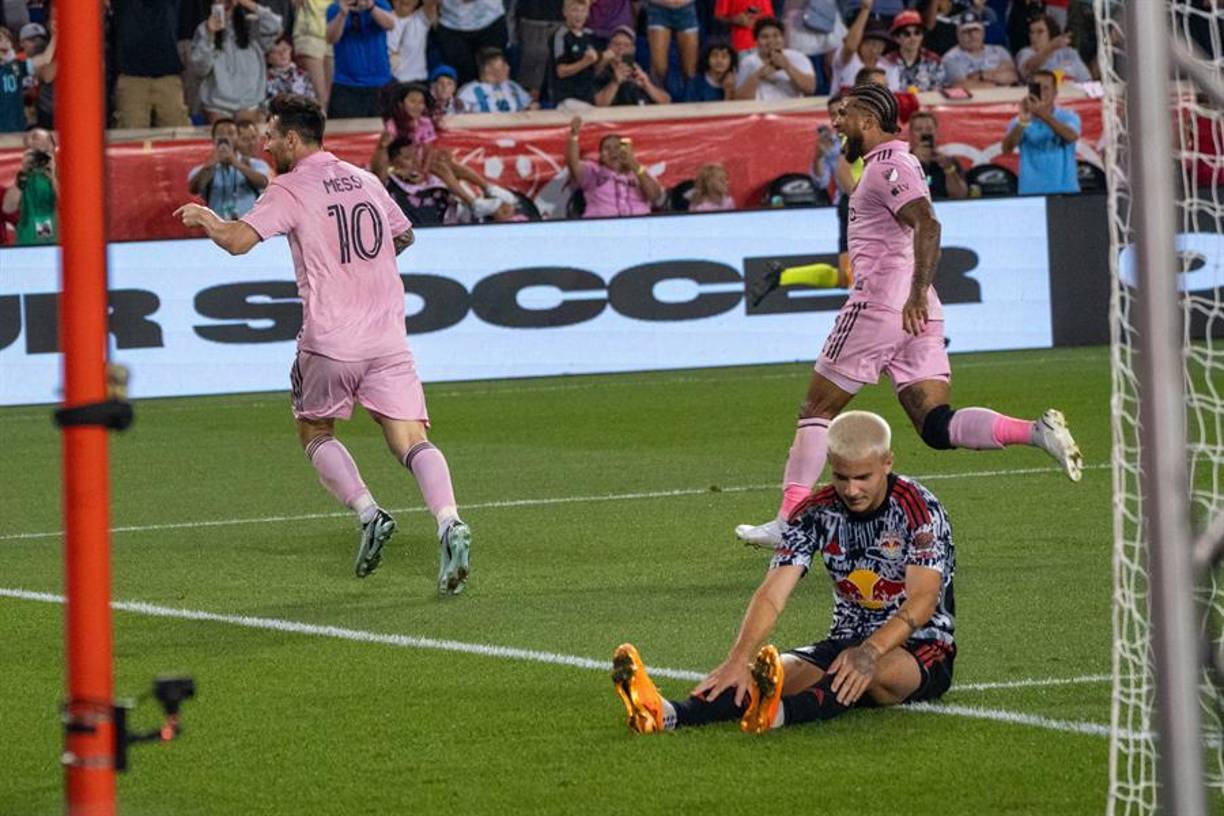 Los festejos no faltaron y la “Pulga” lo celebró con sus compañeros del Inter Miami.