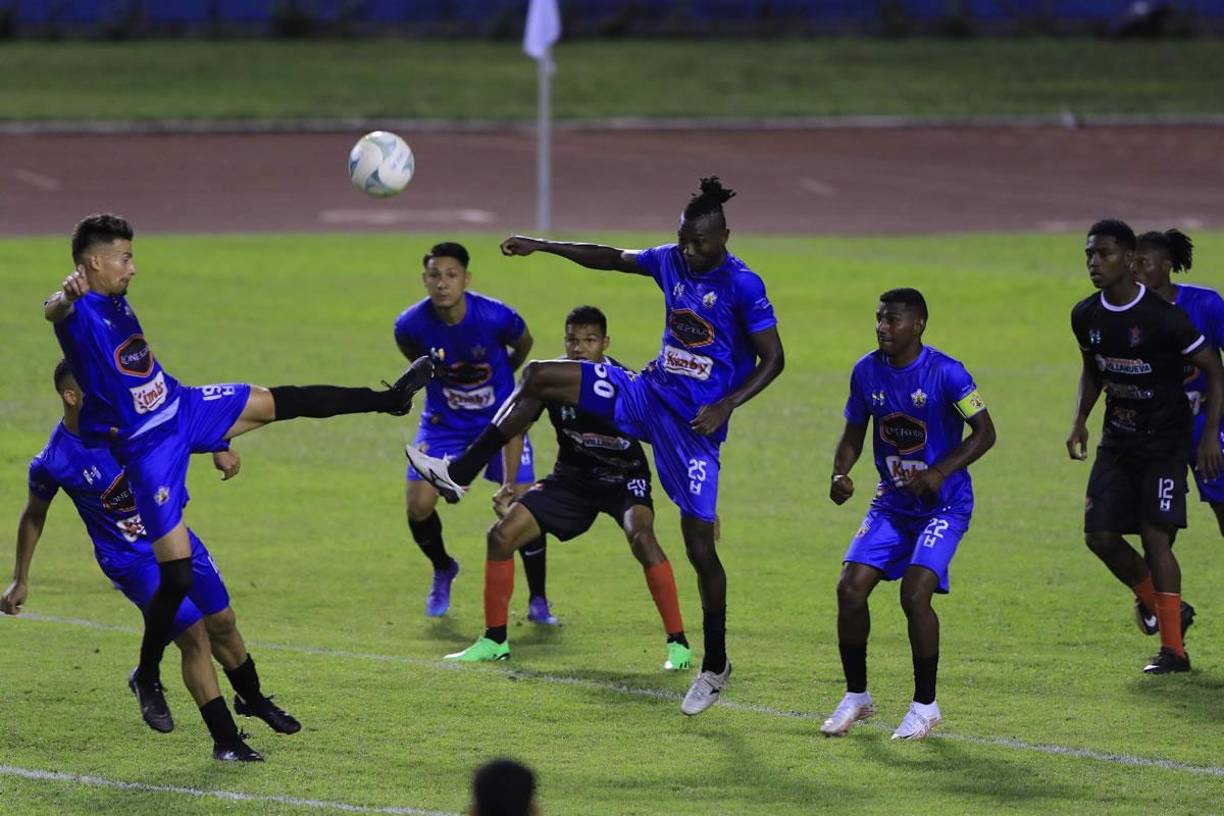 El Lone FC se impuso en la cancha y terminó goleando por 4-1 al Villanueva FC en la primera jornada del Torneo Clausura 2023 de la Liga de Ascenso.