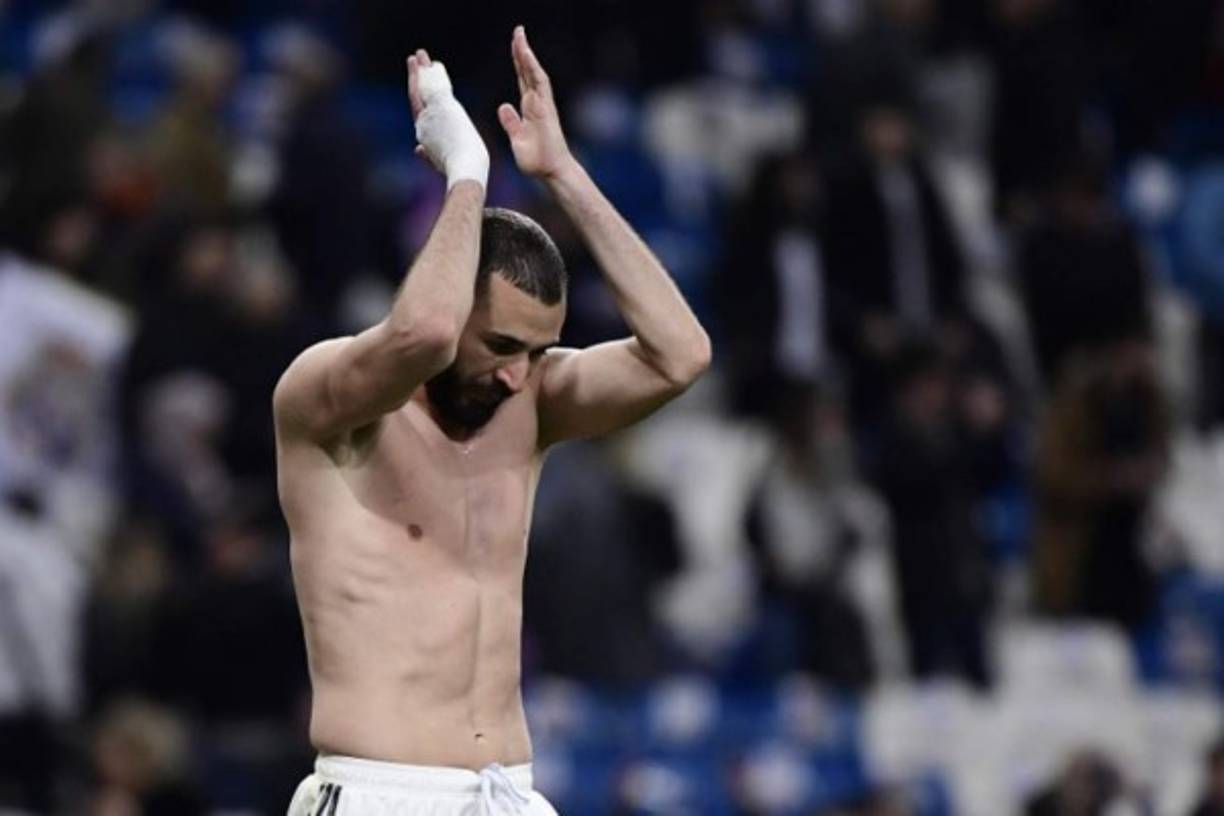 El Real Madrid (3º) ganó 3-2 al colista Huesca, este domingo en la 29ª jornada del campeonato español, en un partido en el que brilló Karim Benzema y en el que el entrenador blanco Zinedine Zidane dio la titularidad en el arco a su segundo hijo, Luca Zidane