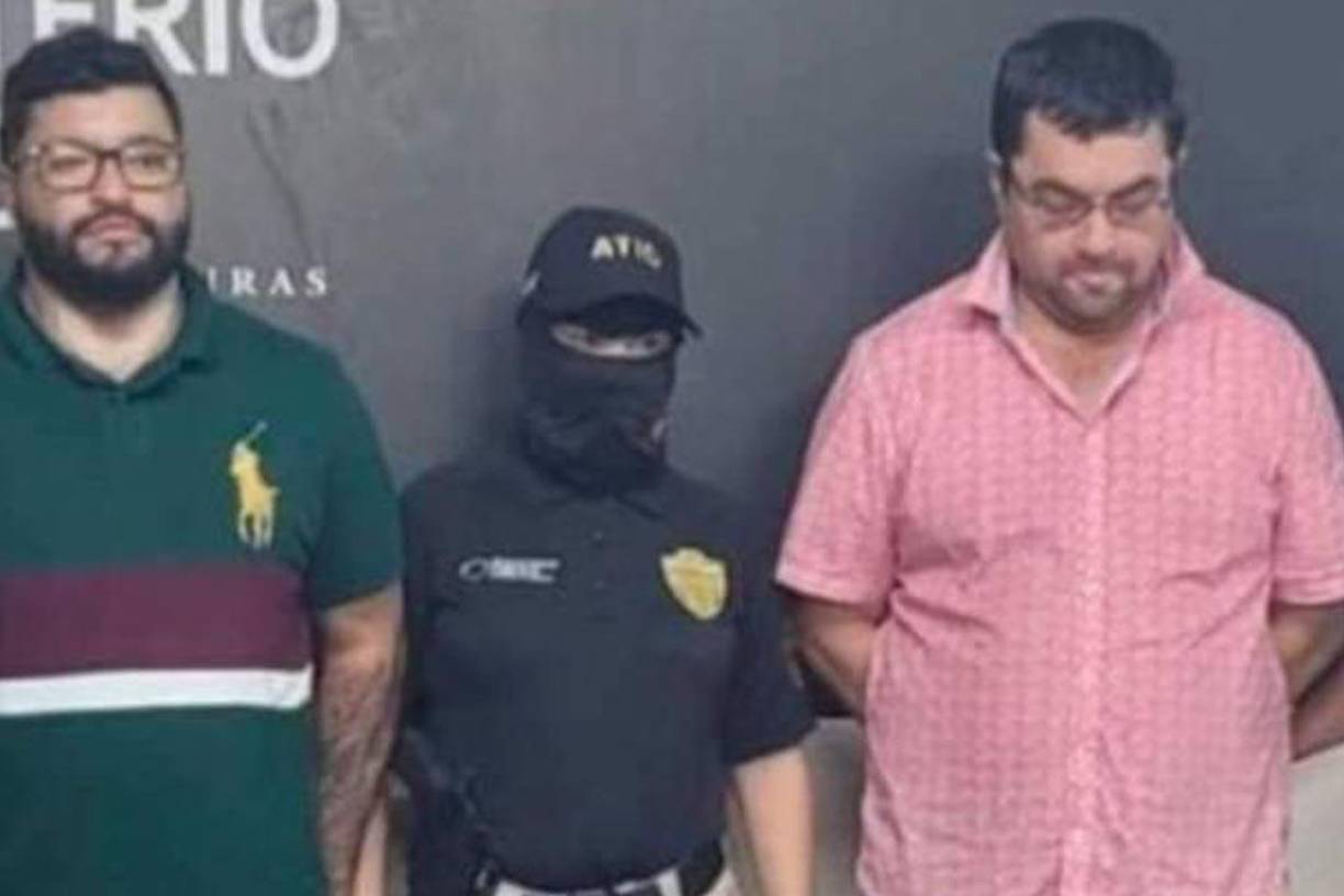 Vallecillo es conocido por su cargo como juez.