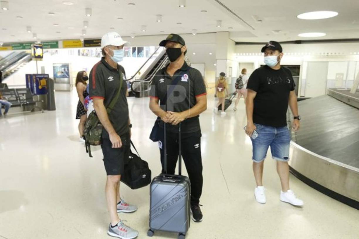 Encabezados por Pedro Troglio, el tricampeón Olimpia llegó sin ningún problema a New Jersey luego de que empataron el viernes 0-0 ante Motagua en Charlotte.