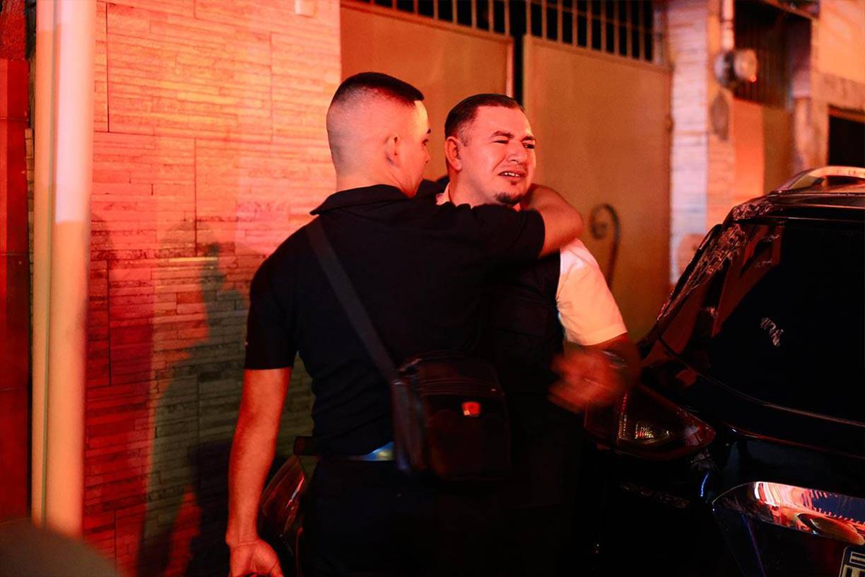 El incendio se registró en la 16 calle y ocho avenida en el pasaje la Independencia del barrio Paz Barahona de San Pedro Sula.