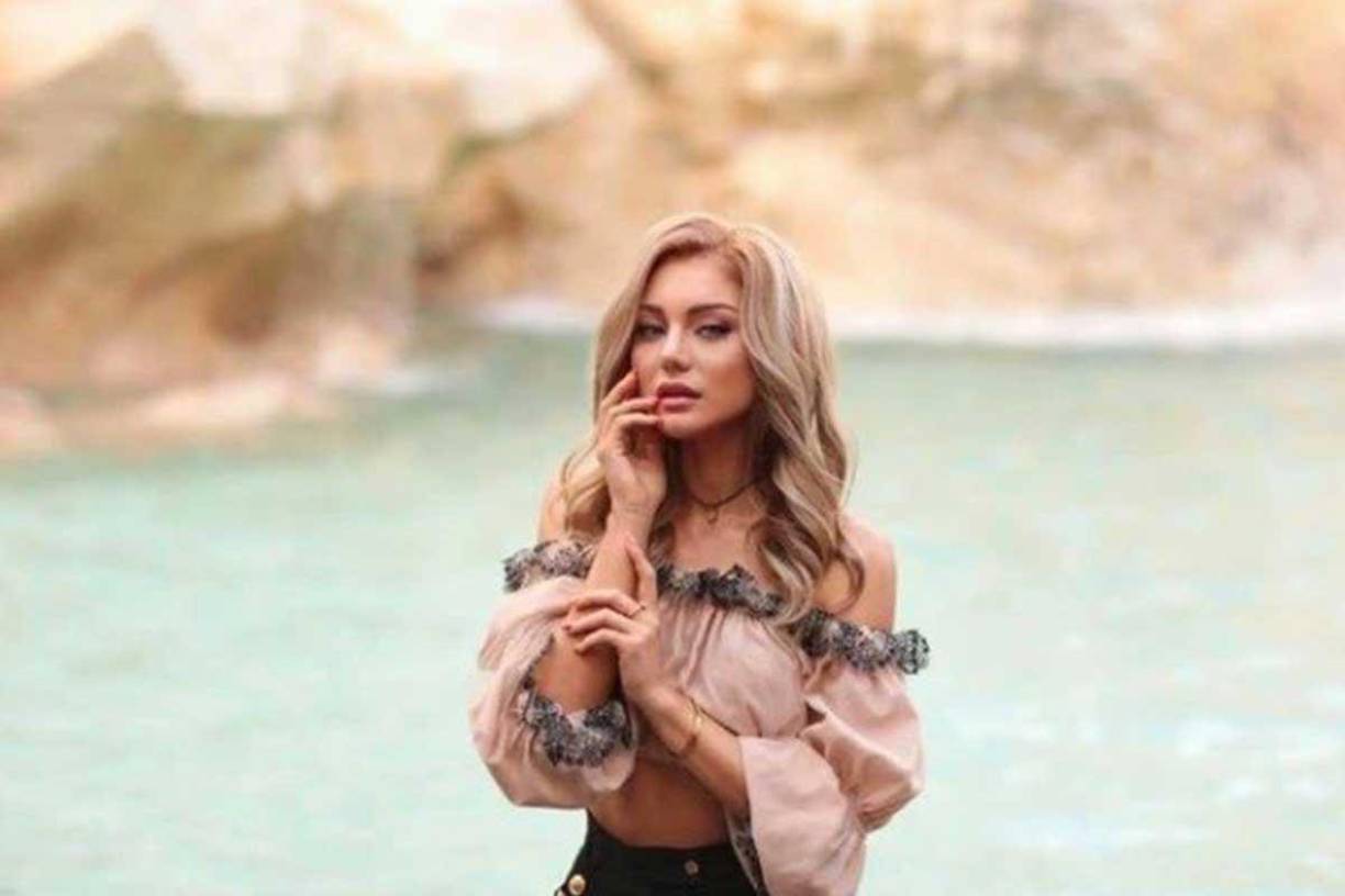 Medios locales reportaron que Dmitry Korovin, ex novio de la joven, confesó ante las autoridades haber estrangulado a la modelo hasta su muerte, después de que tuvieran una discusión por dinero en un hotel de Moscú.