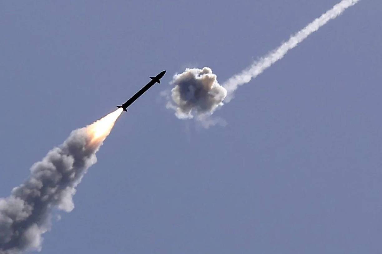 En agosto de 2019, el ejército de Estados Unidos firmó un contrato para la compra de dos baterías de “<b>Cúpula</b> de hierro” para reforzar sus propias capacidades de defensa contra misiles de corto alcance.