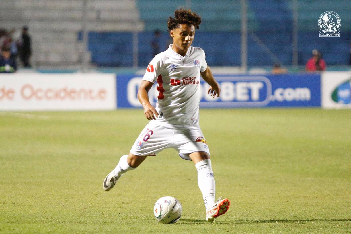 Didier Paguada, delantero del Olimpia.