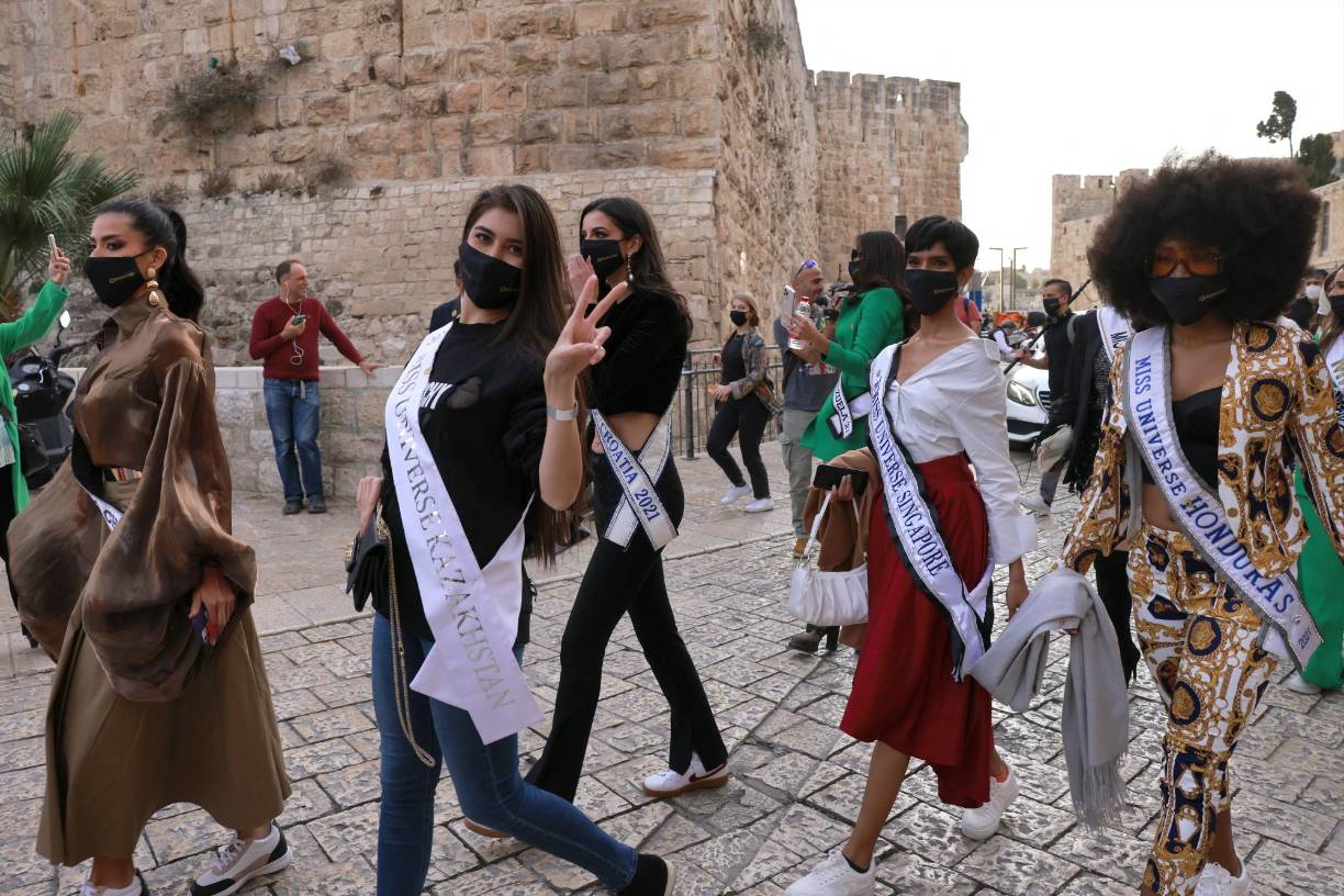 Las concursantes del certamen, entre ellas Rose Meléndez, representante de Honduras, visitaron el Museo de la Torre de David en la antigua ciudad de Jerusalén, cerca de la entrada de la Puerta de Jaffa. 