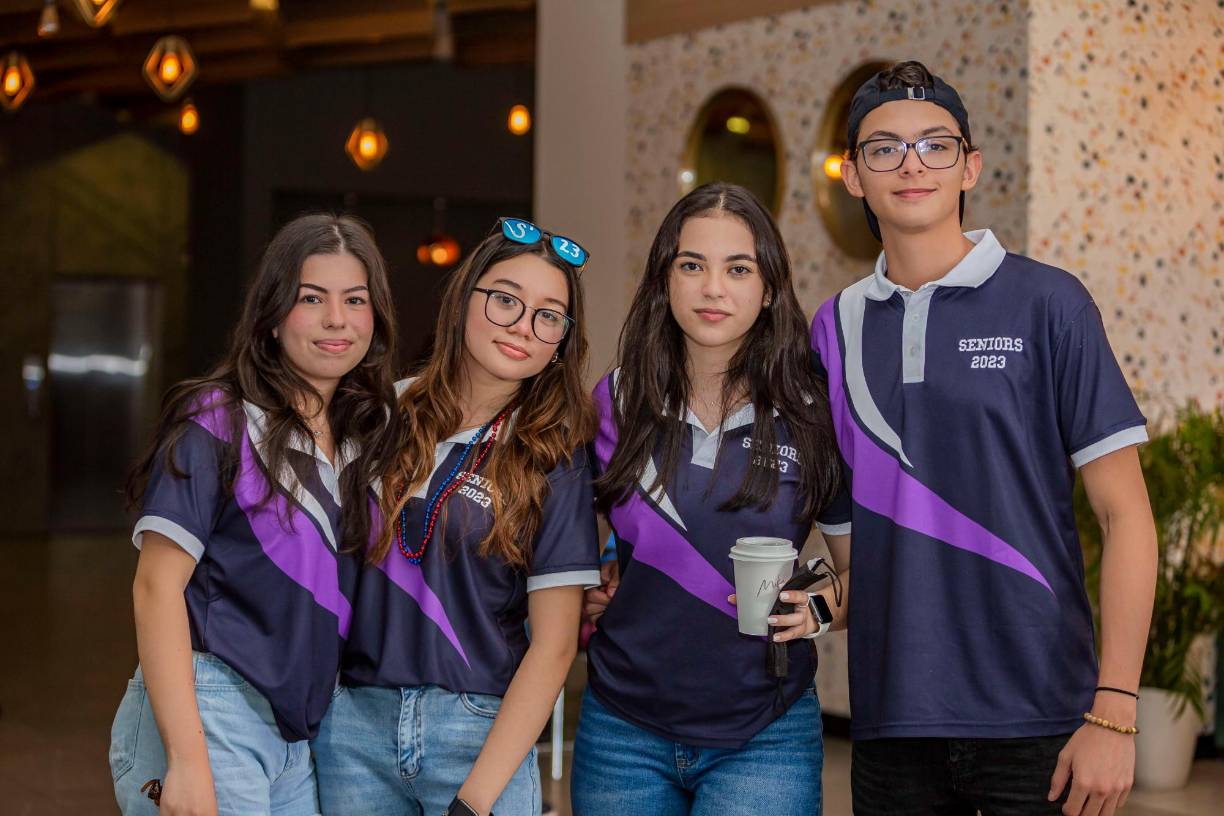 Andrea Ferrari, Danna Ayes, Ainara Cárcamo, Diego Borjas