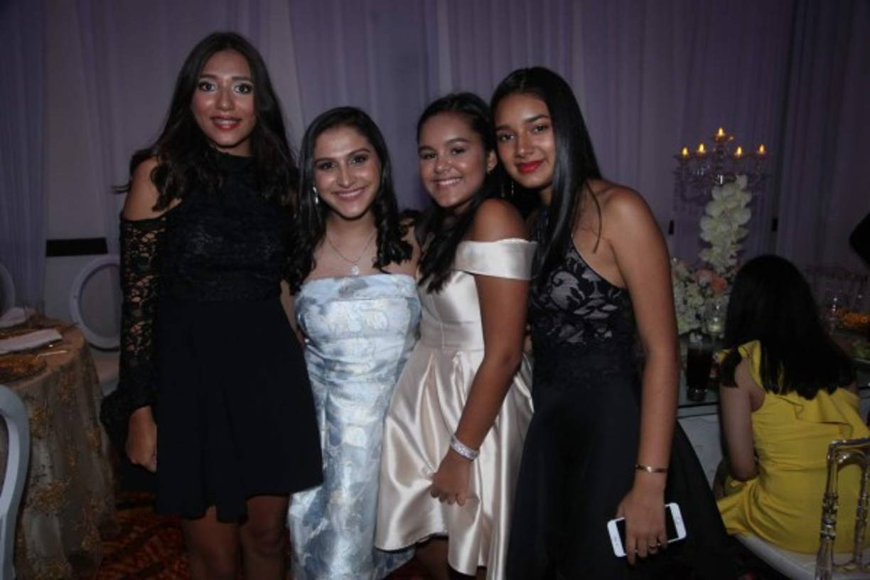 Vivian Morales, Mavel Pineda, Ana Marcela Irías y Marcela Sánchez.
