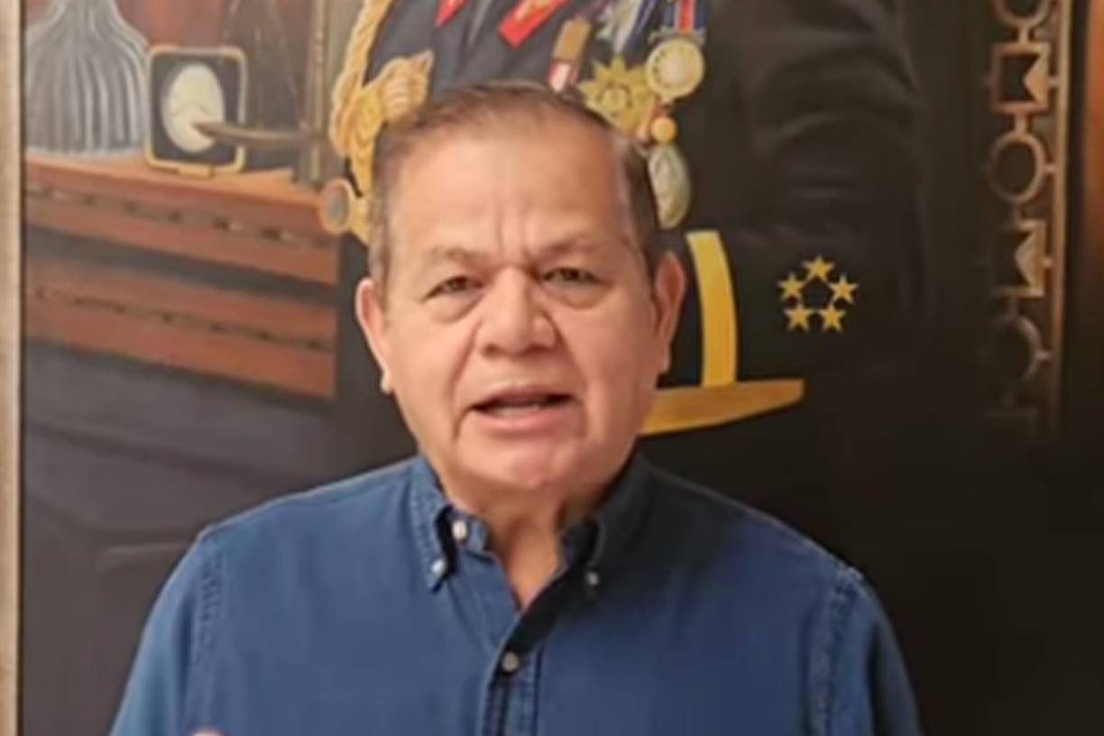 El exjefe de las Fuerzas Armadas, Romeo Vásquez, dijo esta semana sobre las declaraciones del jefe del Estado Mayor Conjunto de las Fuerzas Armadas (FFAA), el vicealmirante José Jorge Fortín, que “si quiere sumarse a los de izquierda para llevar a Honduras al comunismo abusivo, tipo Venezuela, que lo haga desde afuera de la institución”.