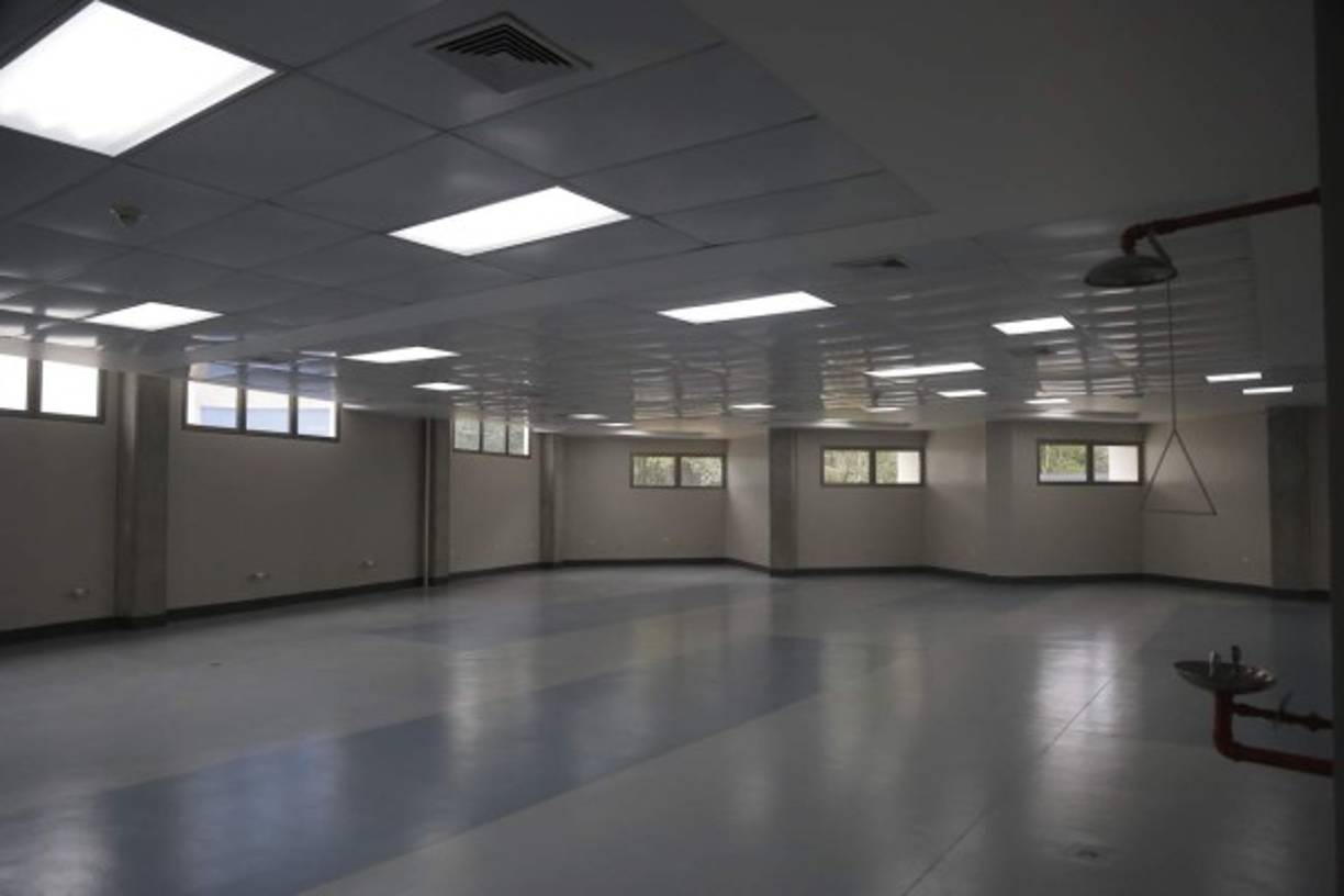 Con esta nueva edificación se mejoran las condiciones de infraestructura para los estudiantes de salud en Honduras.